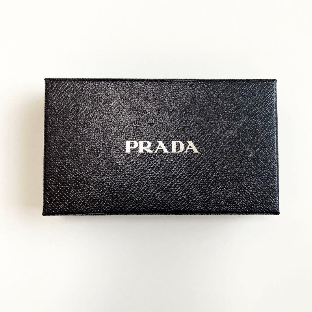 【正規品・美品】PRADA◆牛革 キーケース 6連 箱付き