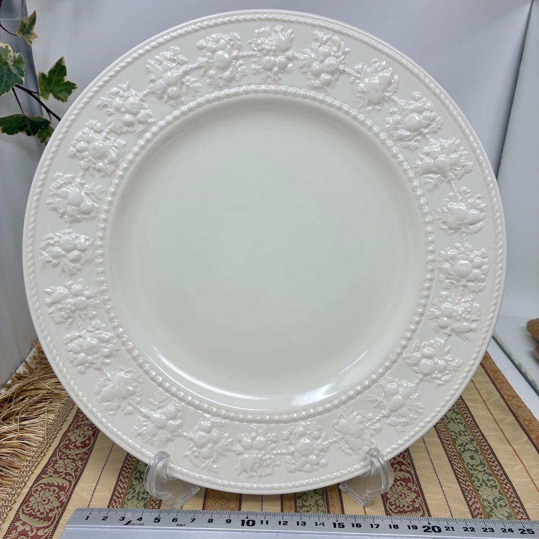 大量　ウェッジウッド　フェスティビティ　アイボリー　大皿中皿スープ皿各2枚セット