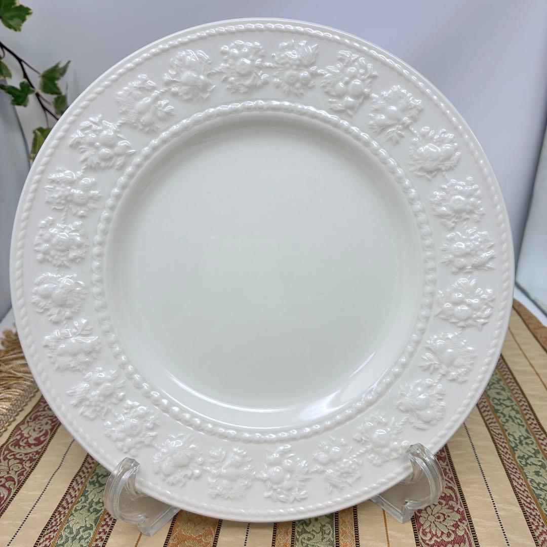 大量　ウェッジウッド　フェスティビティ　アイボリー　大皿中皿スープ皿各2枚セット