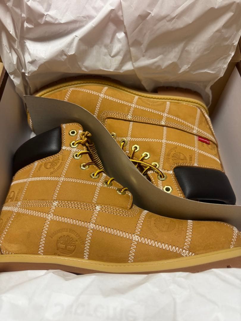 Supreme × Timberland