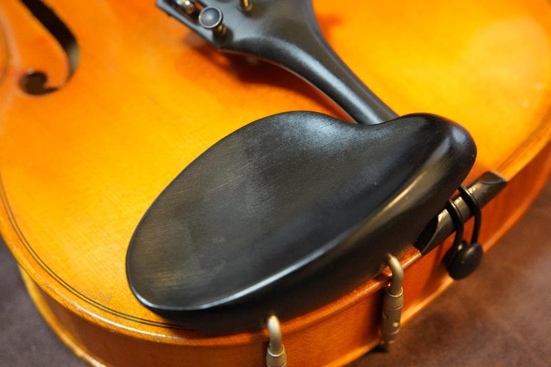 【黄金期・良音】　スズキ　バイオリン　No.330 3/4　80年代　新品弓