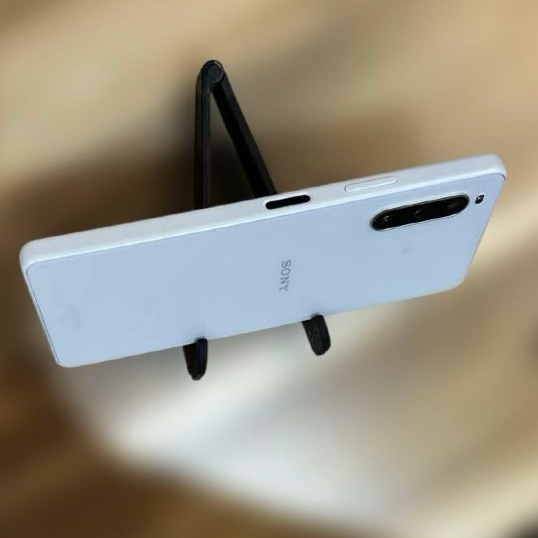 Z331 美品Au SIMフリー　Xperia 10 Ⅳ SOG07