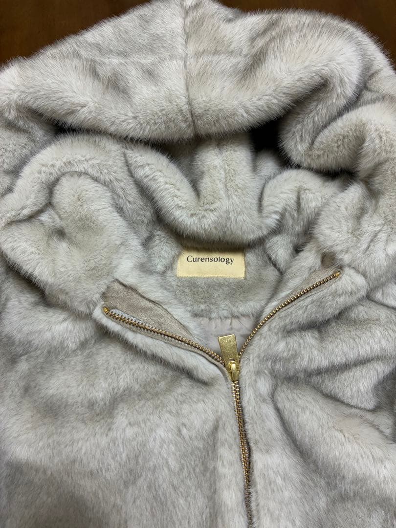 Curensology ミンクライクファー　ライトグレー新品未使用