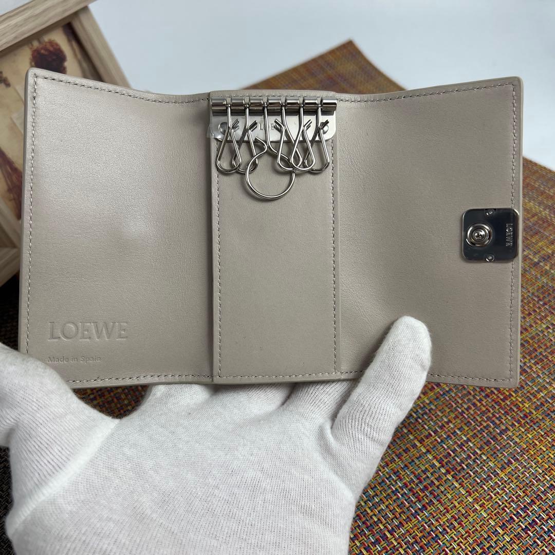 ✨ほぼ未使用✨ LOEWE ロエベ アナグラム　キーケース　ぺブルグレインカーフ