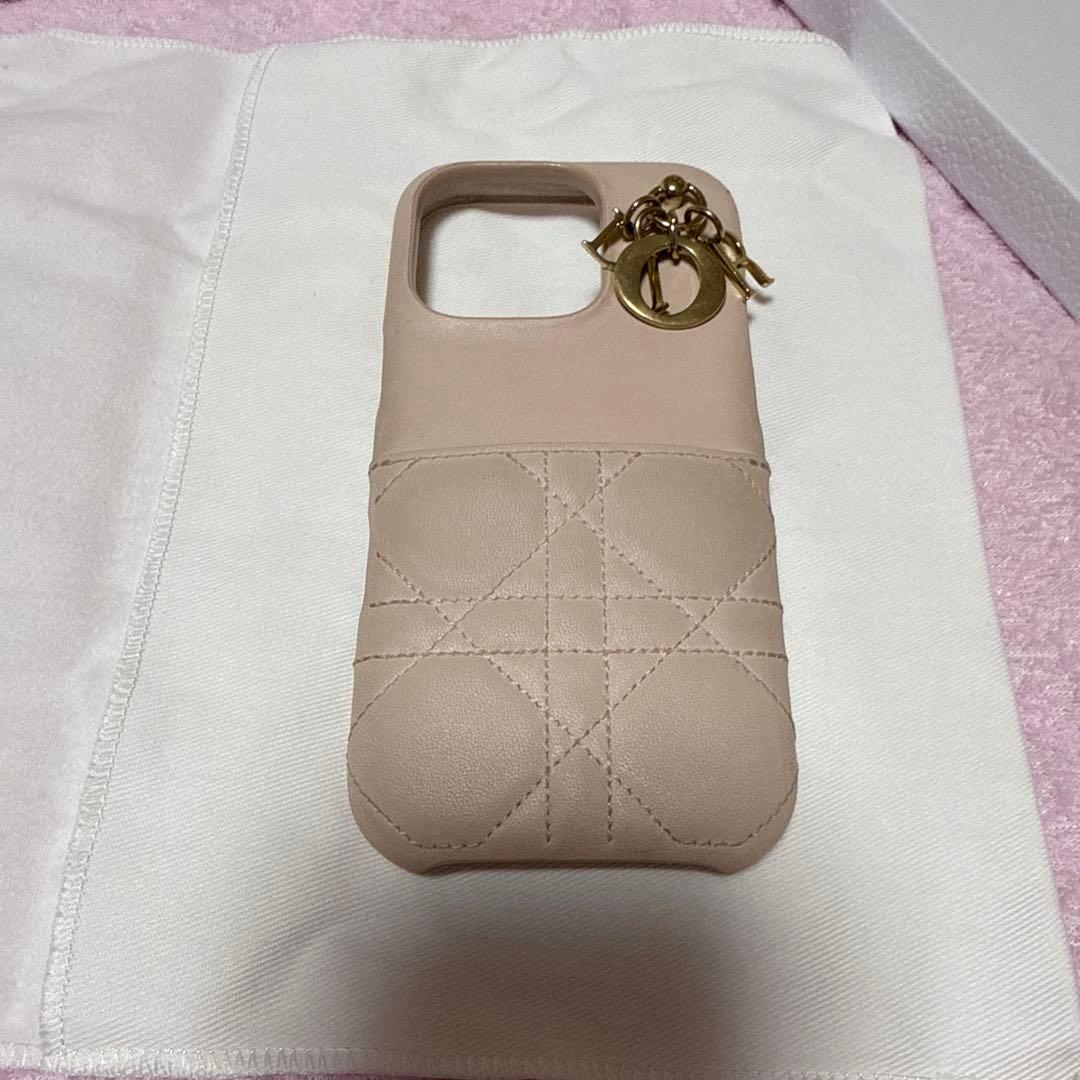 Lady Dior iPhone 16 pro ケース　箱等付き