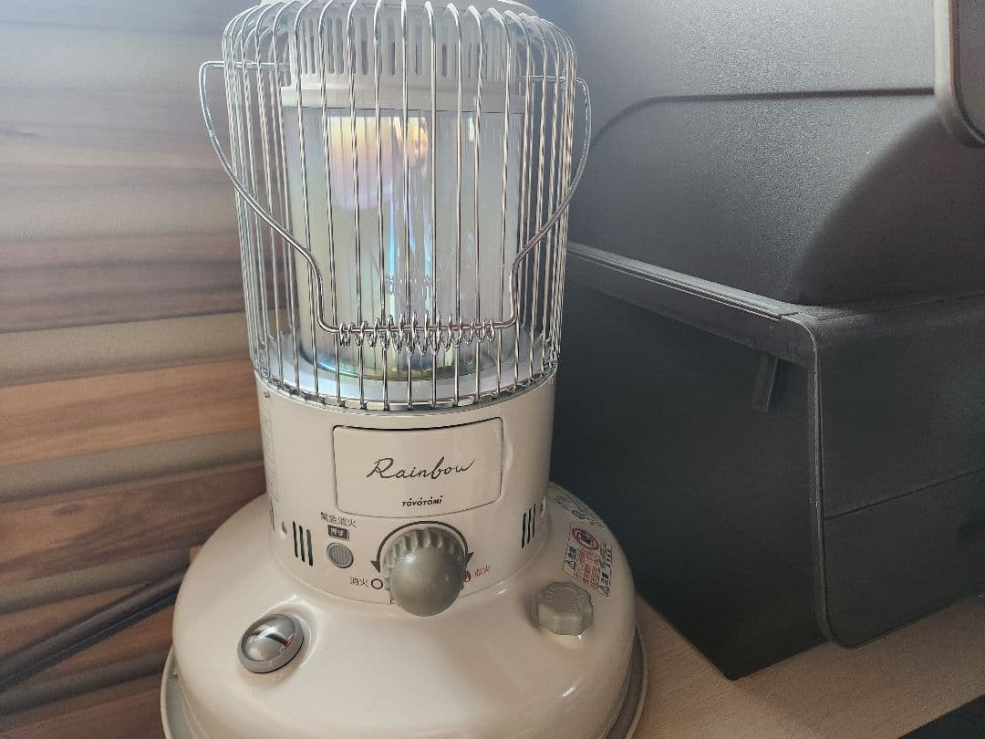 【美品】TOYOTOMI RB-250(W)石油ストーブ