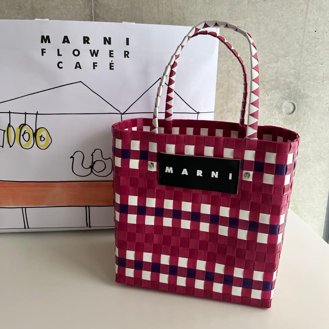 MARNI ブラックチェリー かごバッグ