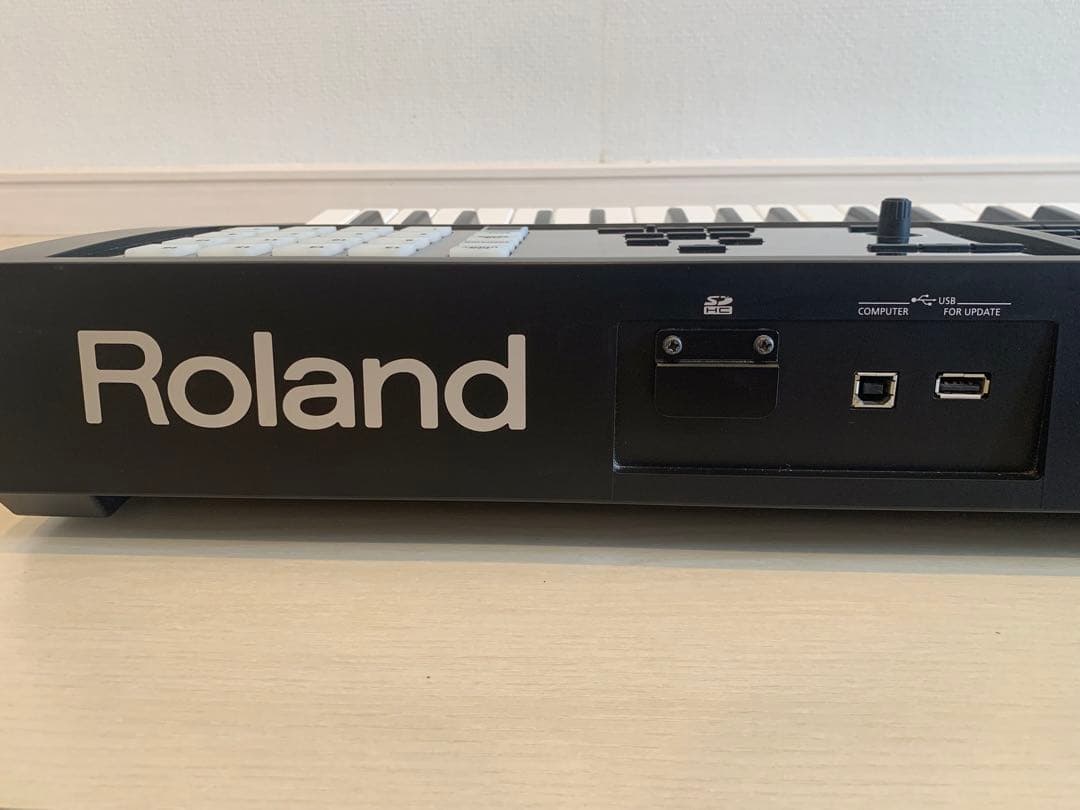 鍵盤楽器 Roland FA-06