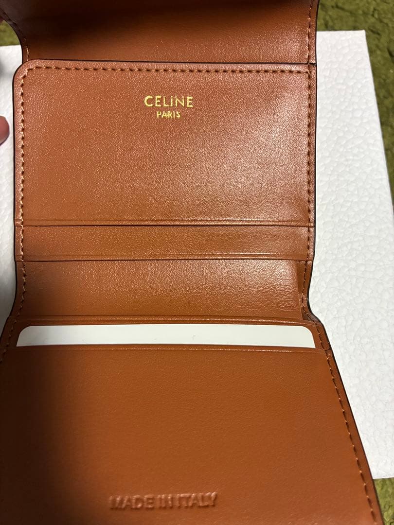 CELINE 入れ付きトリオンフミニ財布