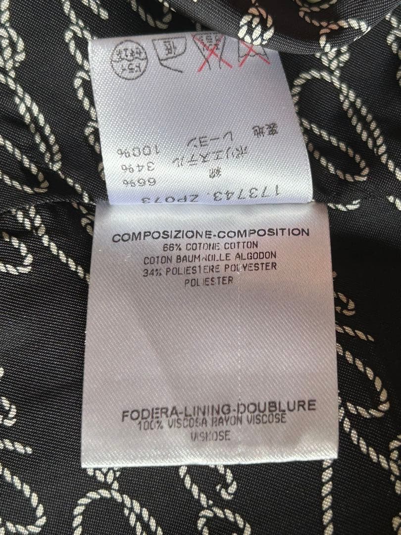 GUCCI グッチ　トレンチコート　ジャケット　黒　イタリア