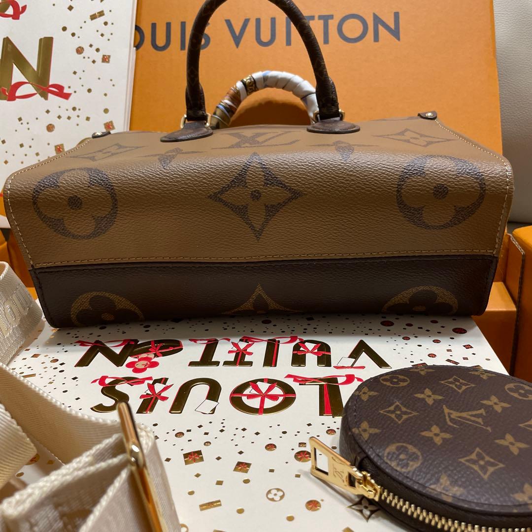 新品同様‼️Louis Vuitton オンザゴーEWモノグラム ショルダーバッグ