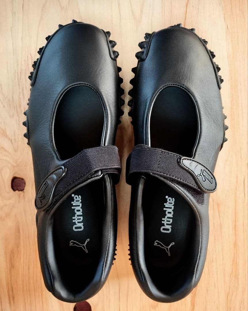 【新品】天然皮革スニーカー 「PUMA」Mostro Fey　UK5 24cm