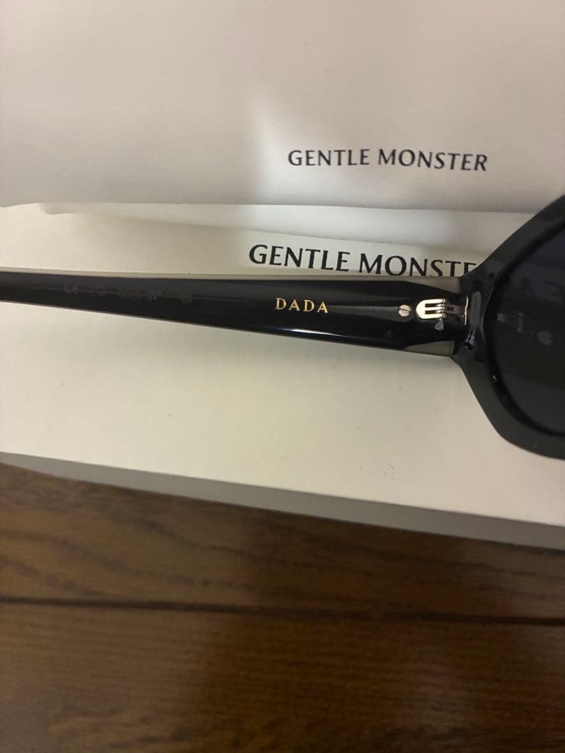 小物 gentle monster DADA