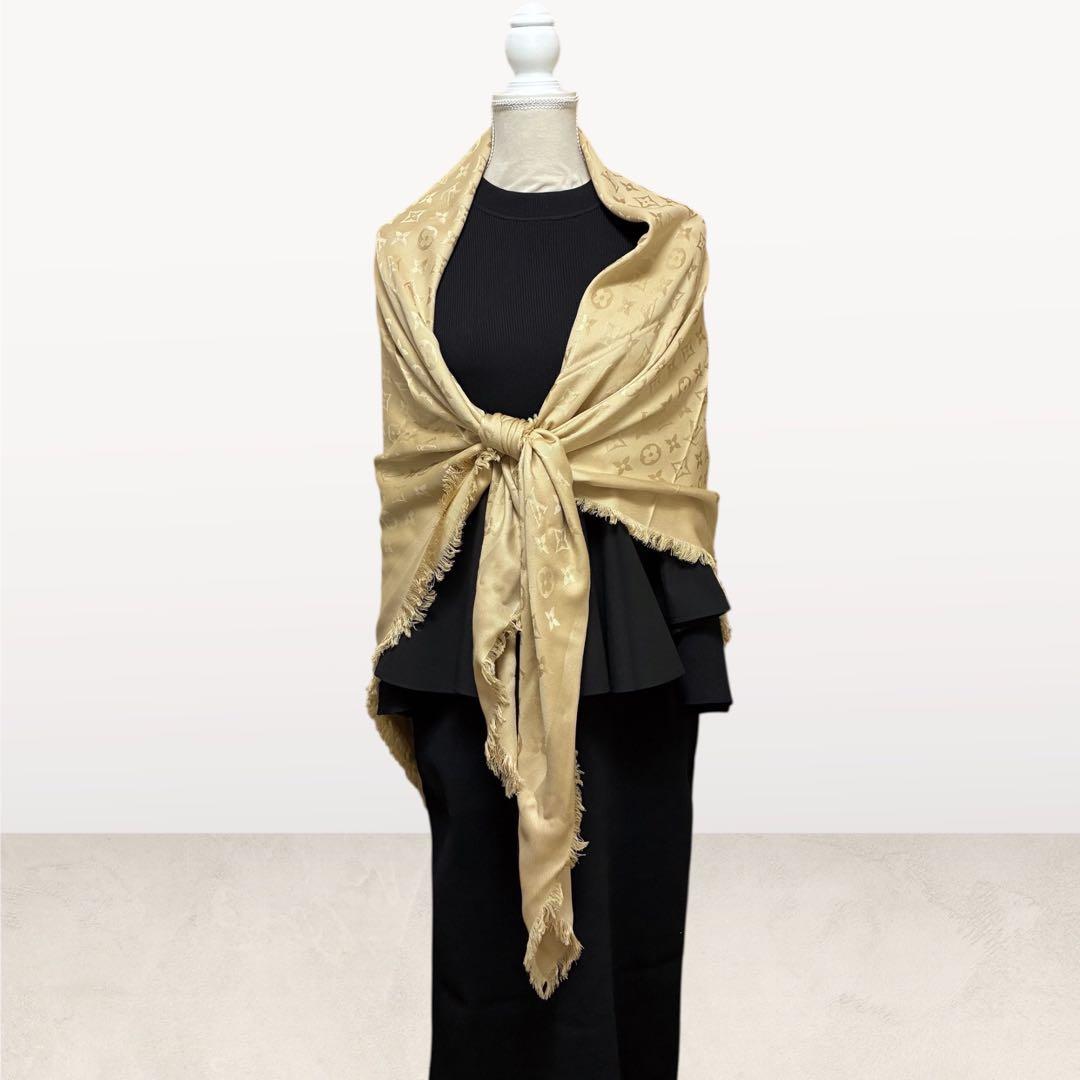 箱付き/美品✨ルイヴィトン 大判 ストール モノグラム シルク60% ベージュ