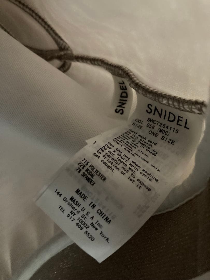 スナイデル ボリュームパーカー