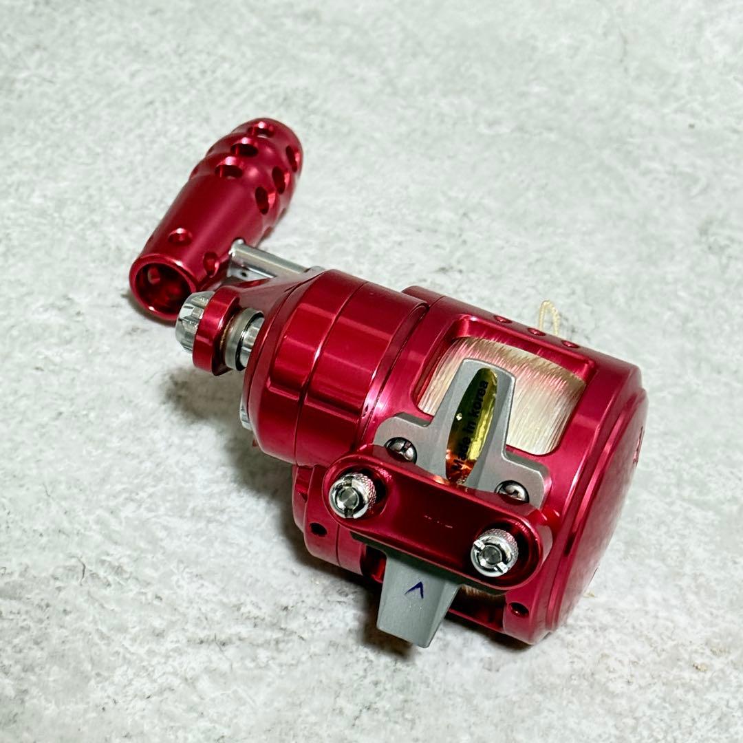 専用☆極美品☆アリゲーター技研 大型両軸リール バトル10 レッド