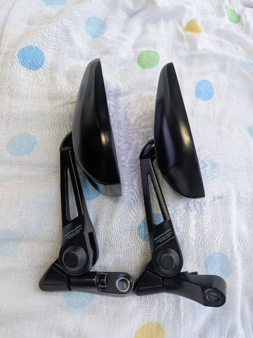 シャークミラー