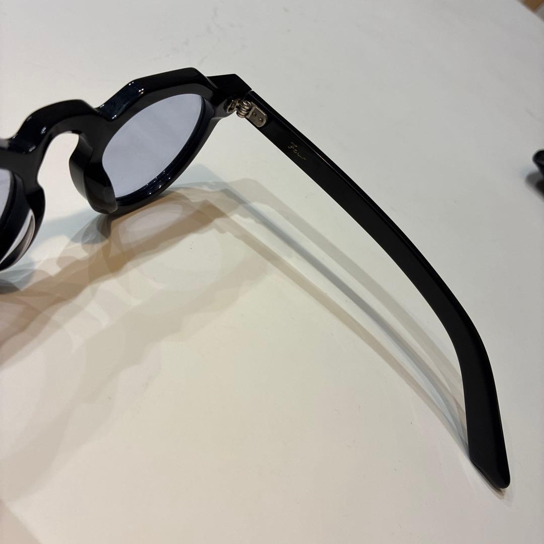 New サングラス　最終価格