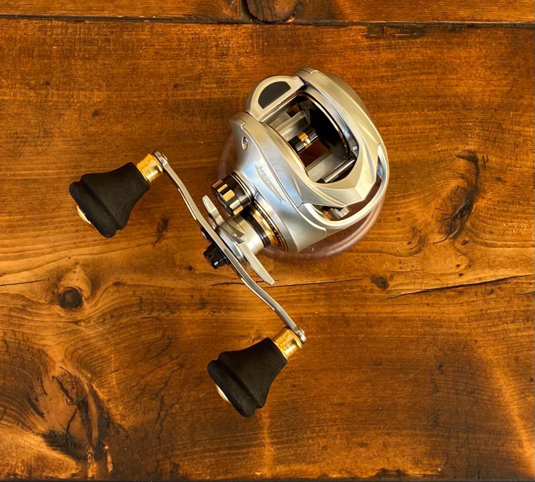 ジギングリール　ダブルハンドル　右ハンドル　ベイトリール　軽量　船釣り　海釣り