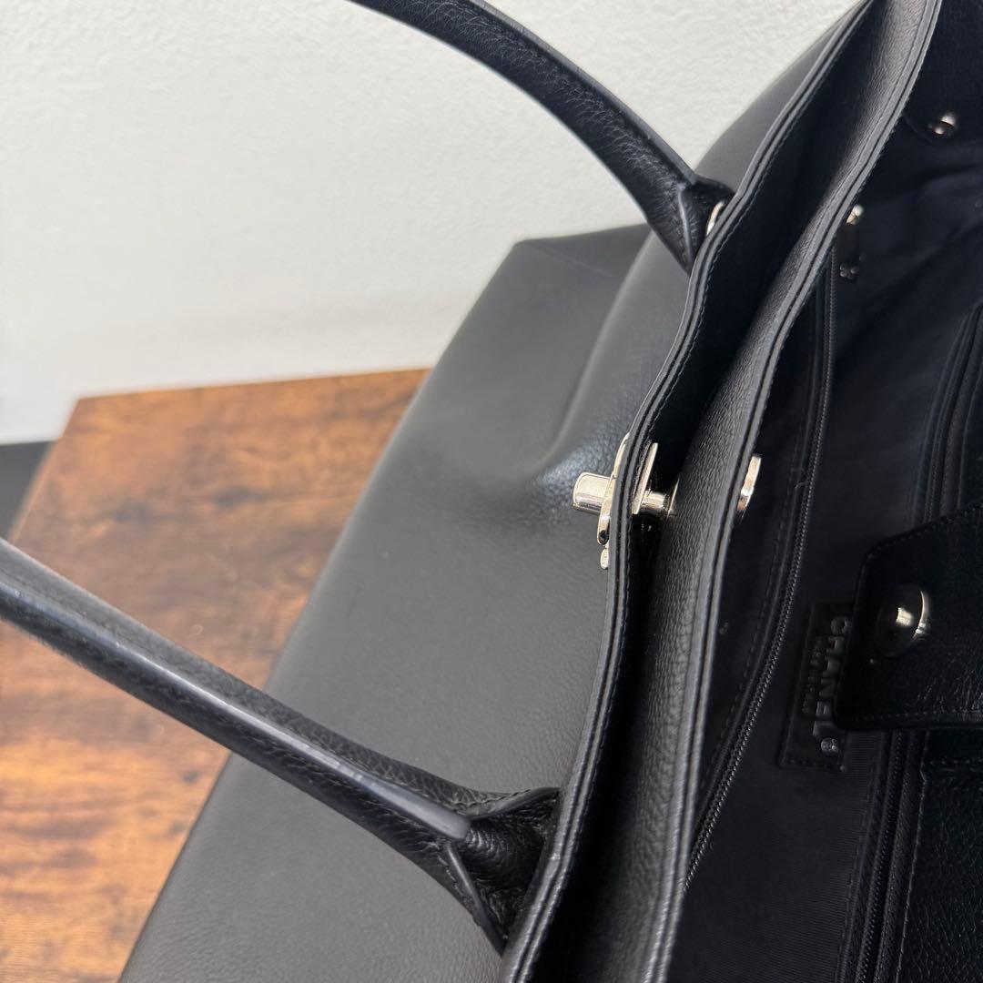 CHANEL シャネル エグゼクティブトートバッグ ブラック レディース