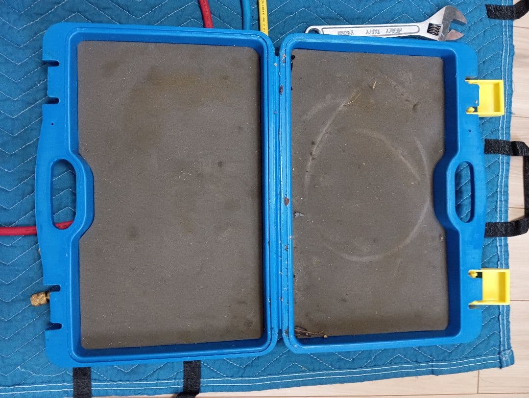 再再値下げ！TASCO　TA122Gゲージマニホールドケース付き　モンキーおまけ