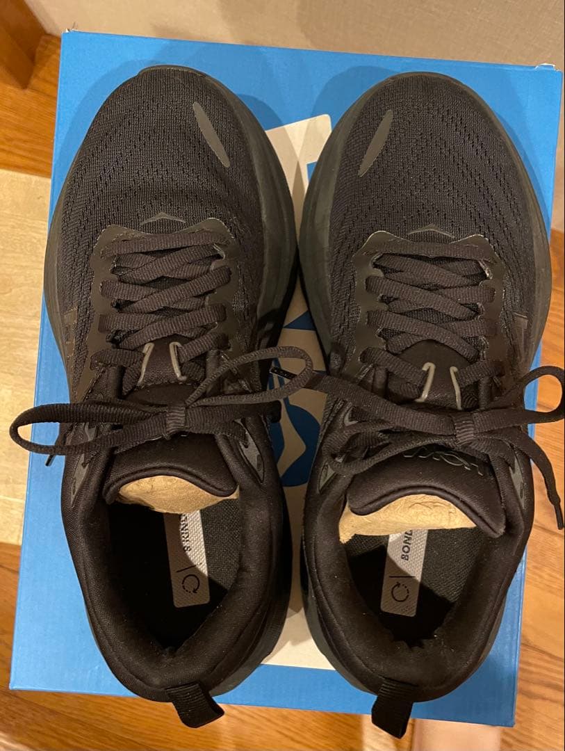 靴 HOKA BONDI8 24.0cm
