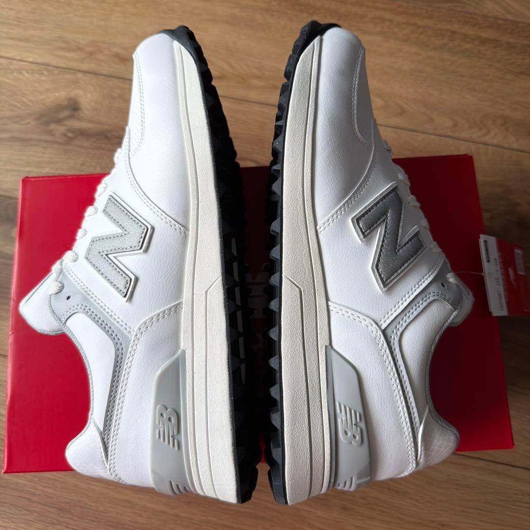 週末値下げ　ニューバランス　ゴルフシューズ　27.0cm UGS574