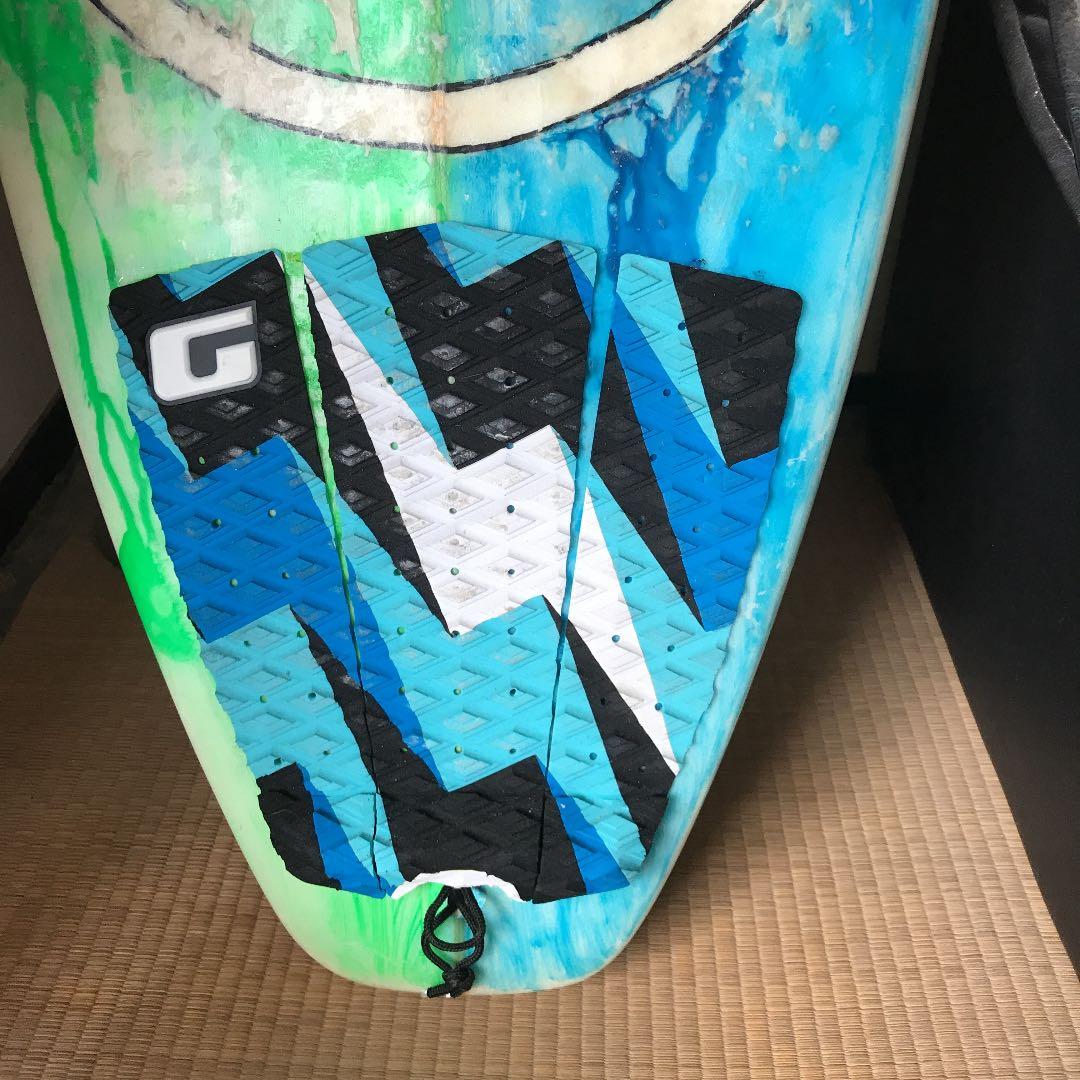 フライヤー　サーフボード　ステイシー s4 ルークスタッドマン使用ボード