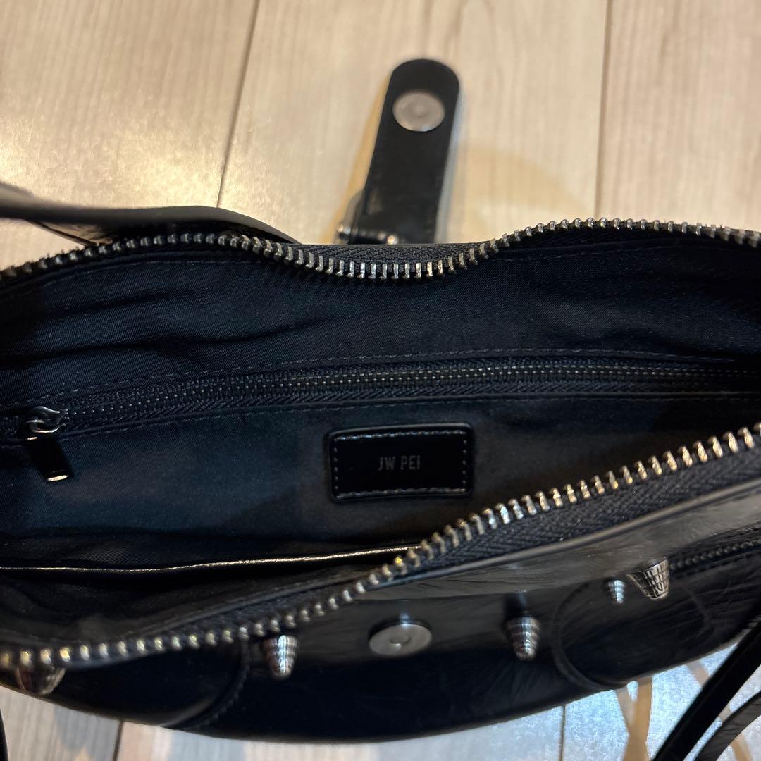 【美品❗️】JW PEI ブラック ショルダーバッグ