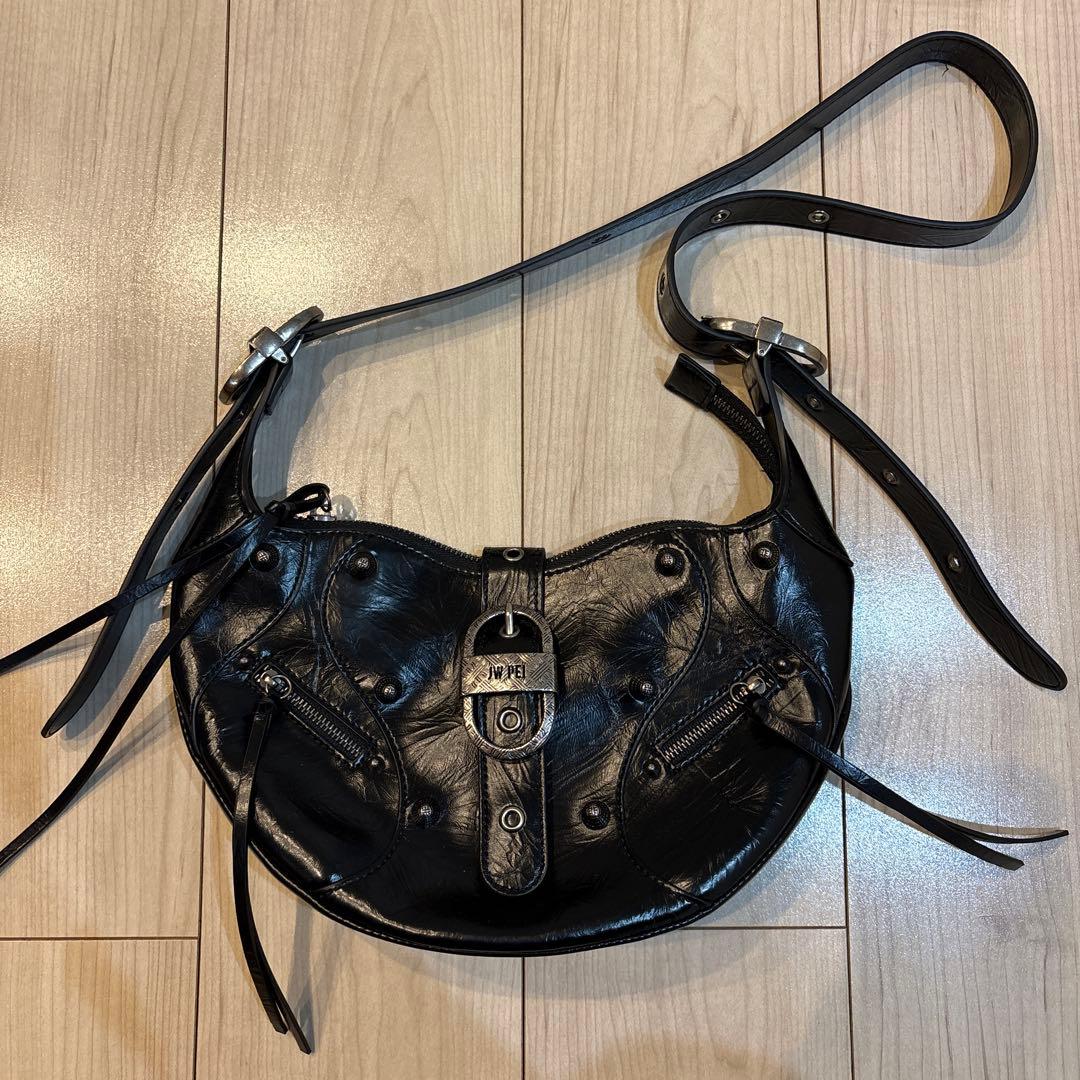 【美品❗️】JW PEI ブラック ショルダーバッグ