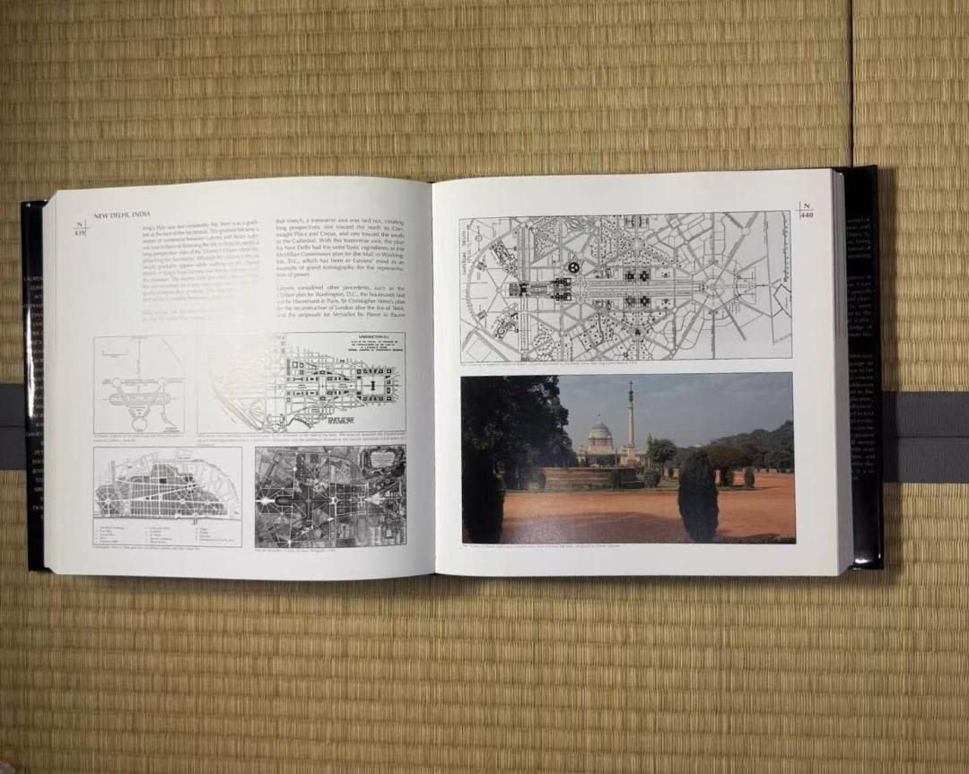 【洋書・美品】The Language of Towns & Cities
