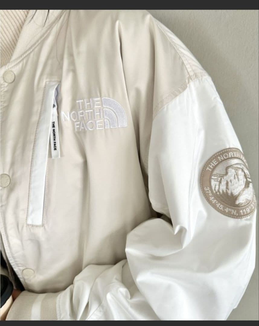 ノースフェイスTHE NORTH FACE ホワイト スタジャンブルゾン新品