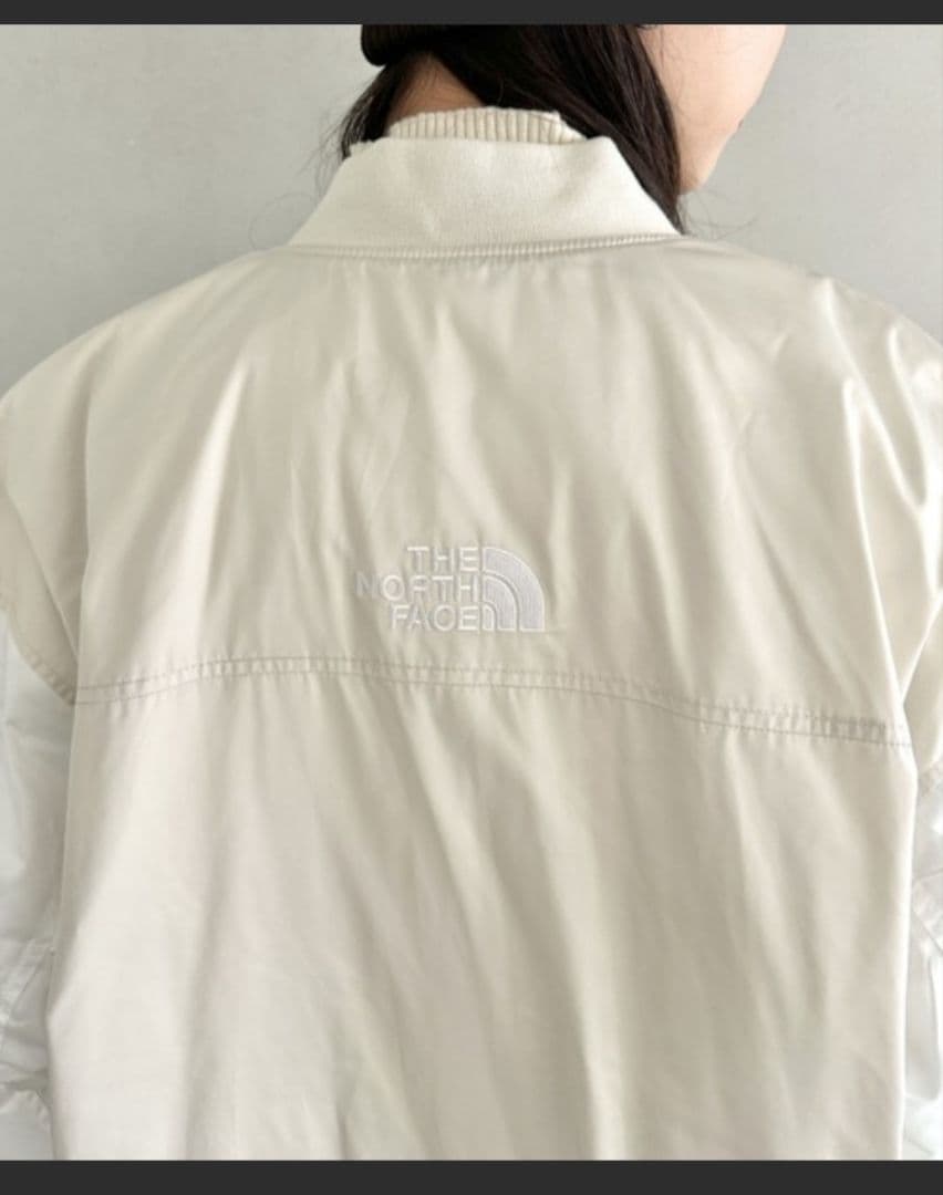 ノースフェイスTHE NORTH FACE ホワイト スタジャンブルゾン新品