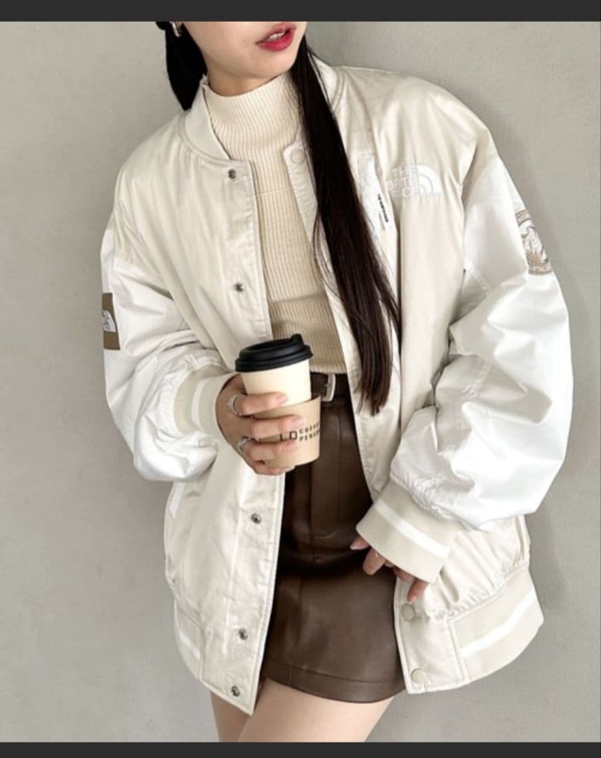 ノースフェイスTHE NORTH FACE ホワイト スタジャンブルゾン新品