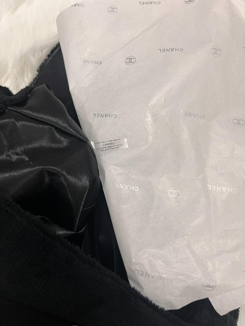 美品未使用　｛黒+白｝ ショルダーバッグ/ノベルティ