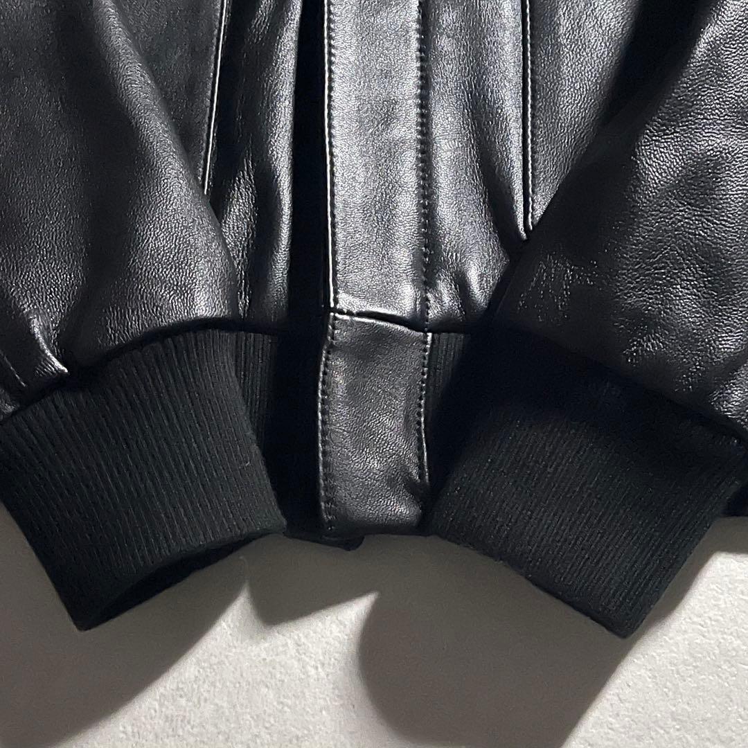 極美品【アーバンリサーチ】レザージャケット フライトジャケット 羊革 黒 A-2