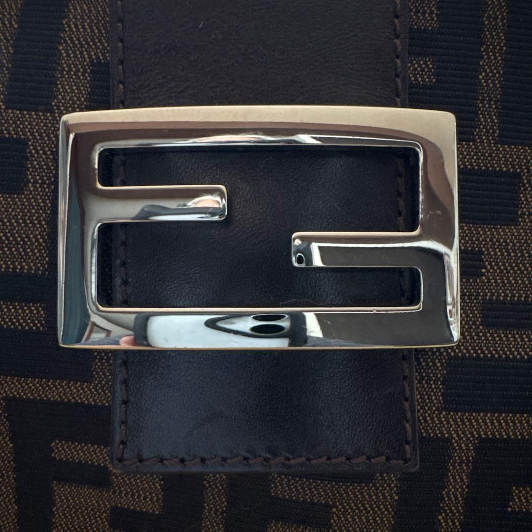 FENDI ズッカ柄マンマバゲットワンショルダーバッグ