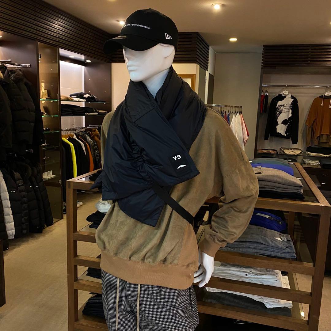 小物 CH3 NYL HOODED SCARF