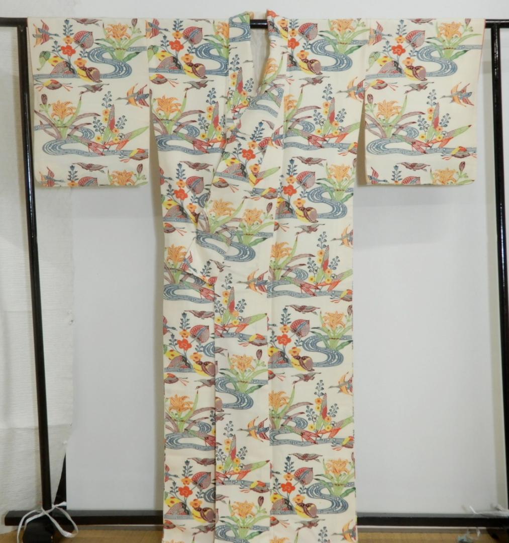 正絹・紅型染め小紋袷着物・顔料・手刷し・流水・貝・鳥・お花