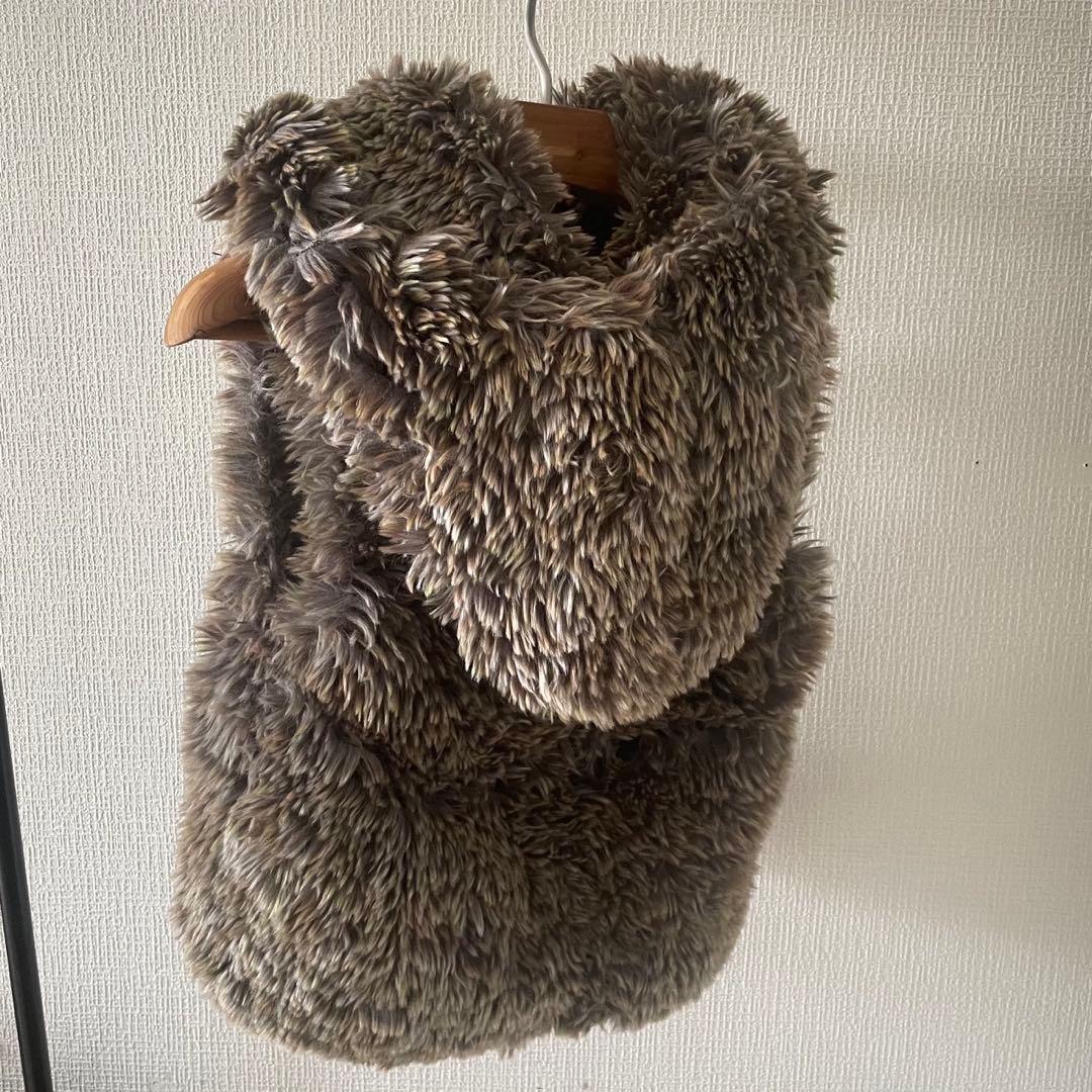 イッセイミヤケ me フード付ファーベスト