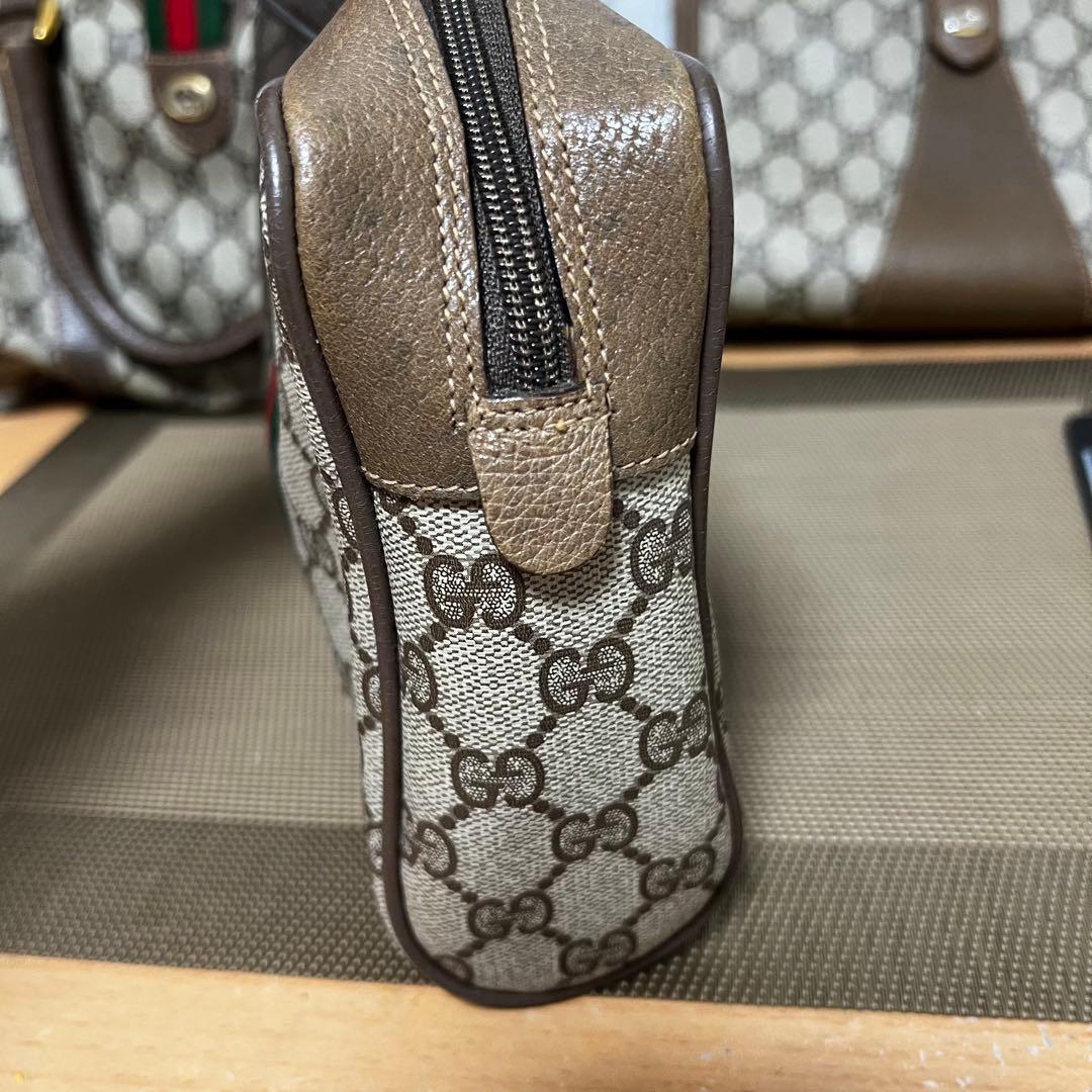 オールドグッチGUCCI ヴィンテージ　GGキャンバスクラッチバッグ　ファスナー