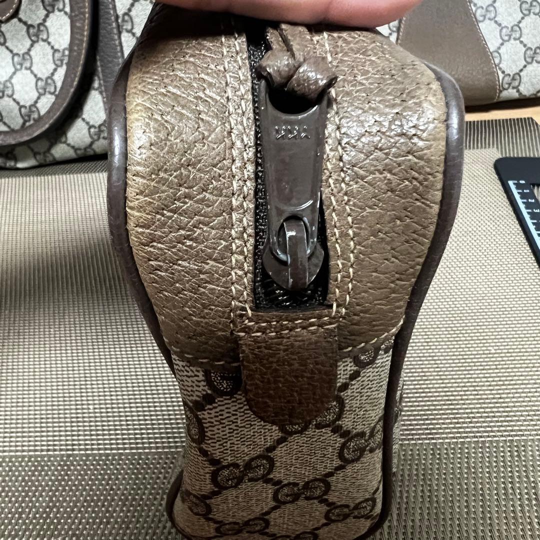 オールドグッチGUCCI ヴィンテージ　GGキャンバスクラッチバッグ　ファスナー
