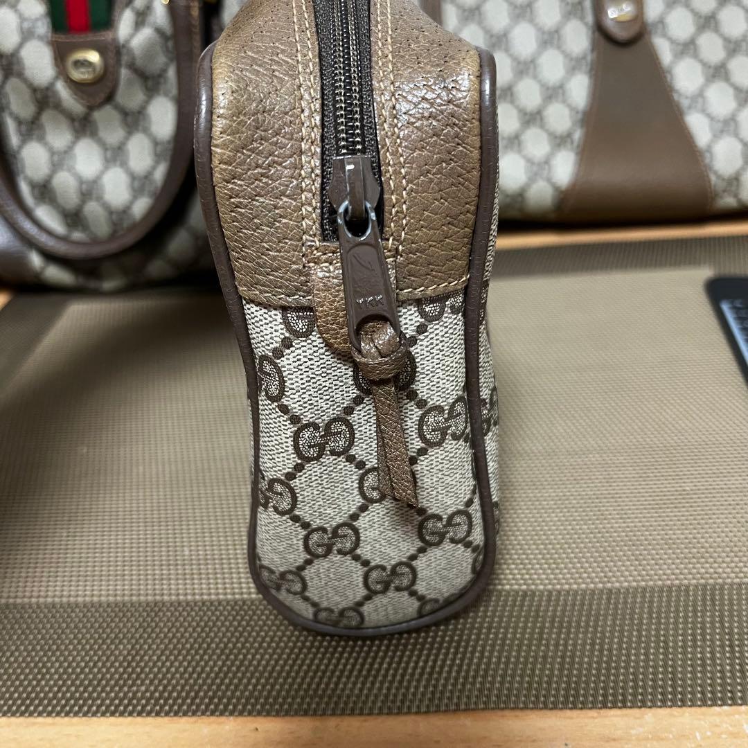 オールドグッチGUCCI ヴィンテージ　GGキャンバスクラッチバッグ　ファスナー