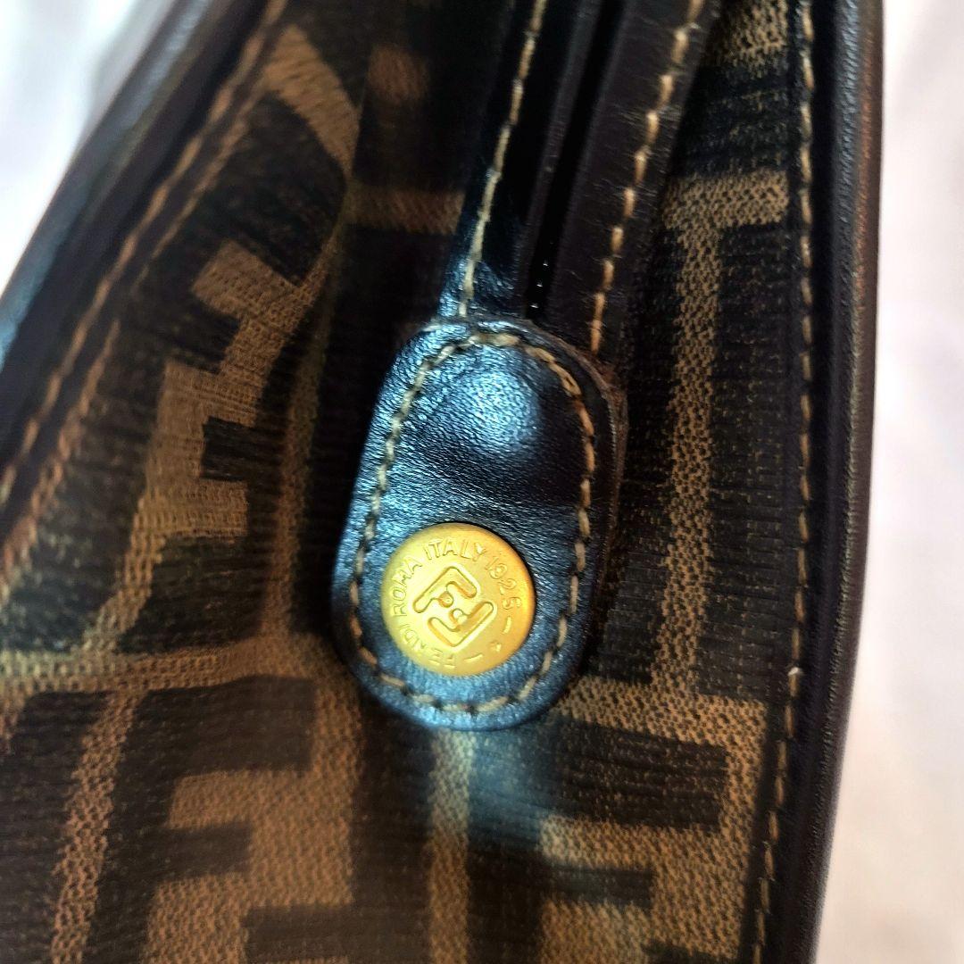 【美品】FENDI ポーチ ズッカ キャンバス ブラウン セカンドバッグ レザー