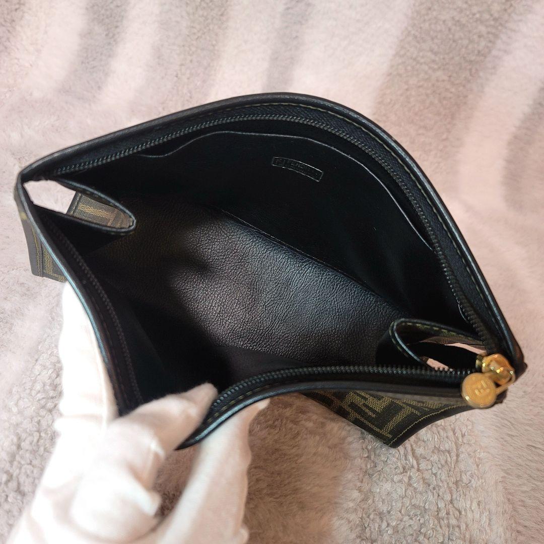 【美品】FENDI ポーチ ズッカ キャンバス ブラウン セカンドバッグ レザー