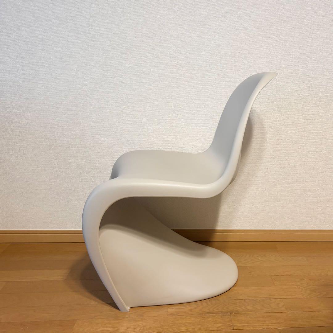 PANTONE CHAIR（パントンチェア）