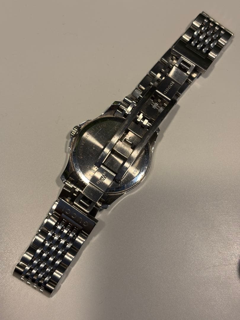 GUCCI 自動巻き 腕時計 シルバー