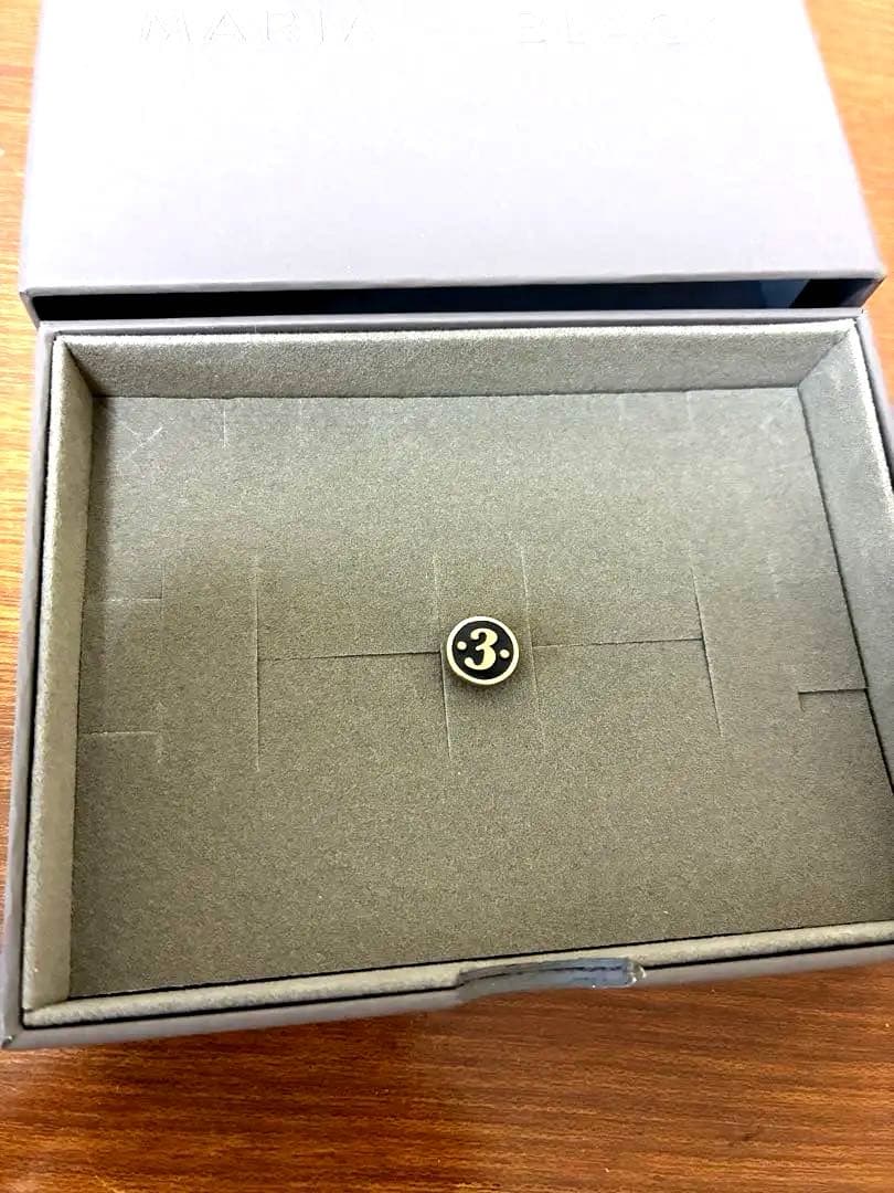 【人気】MARIA BLACK ラッキーナンバーパーツ③