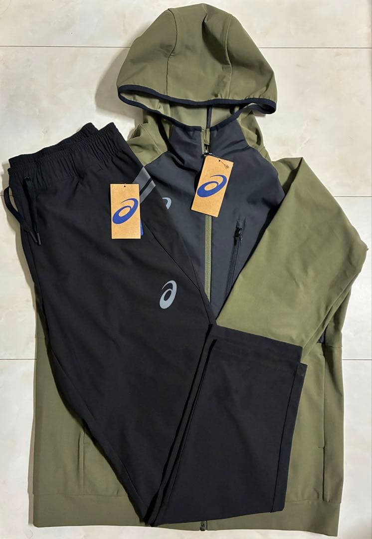 ジ*ン様 【新品】ASICS/ハイブリッド ウインドバリア ジャケット・パンツセ