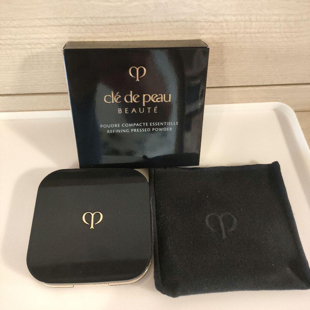 クレ・ド・ポー ボーテプードルコンパクトエサンシエルｎ